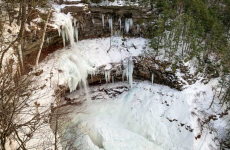 Iced-up Kaaterskill Fals