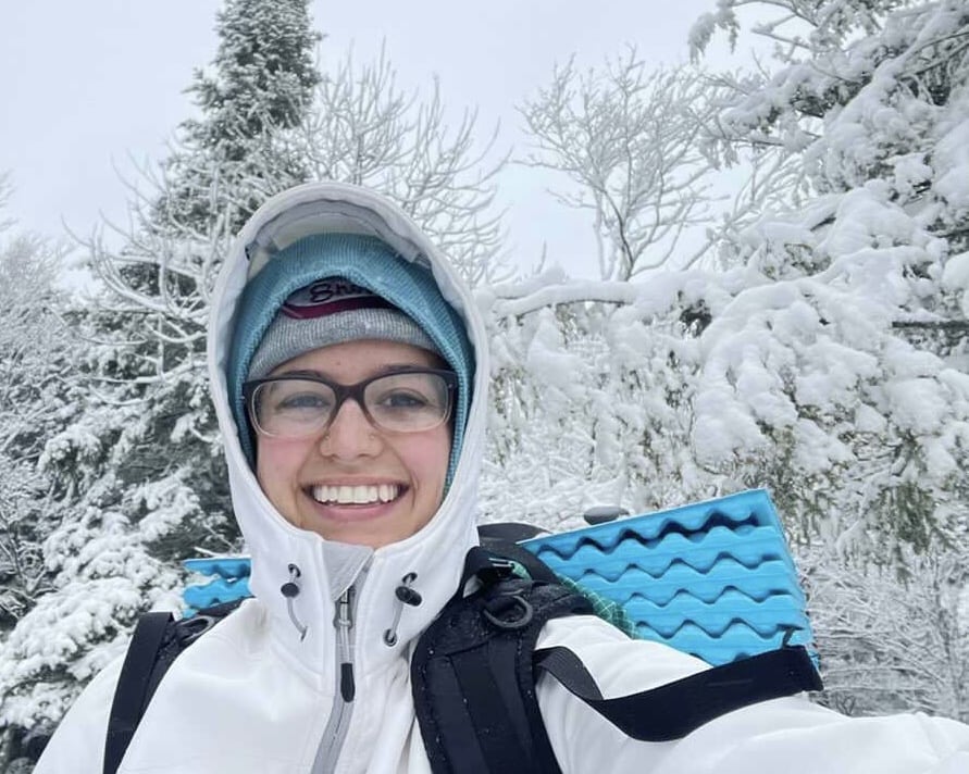 solo woman female hiker hiking