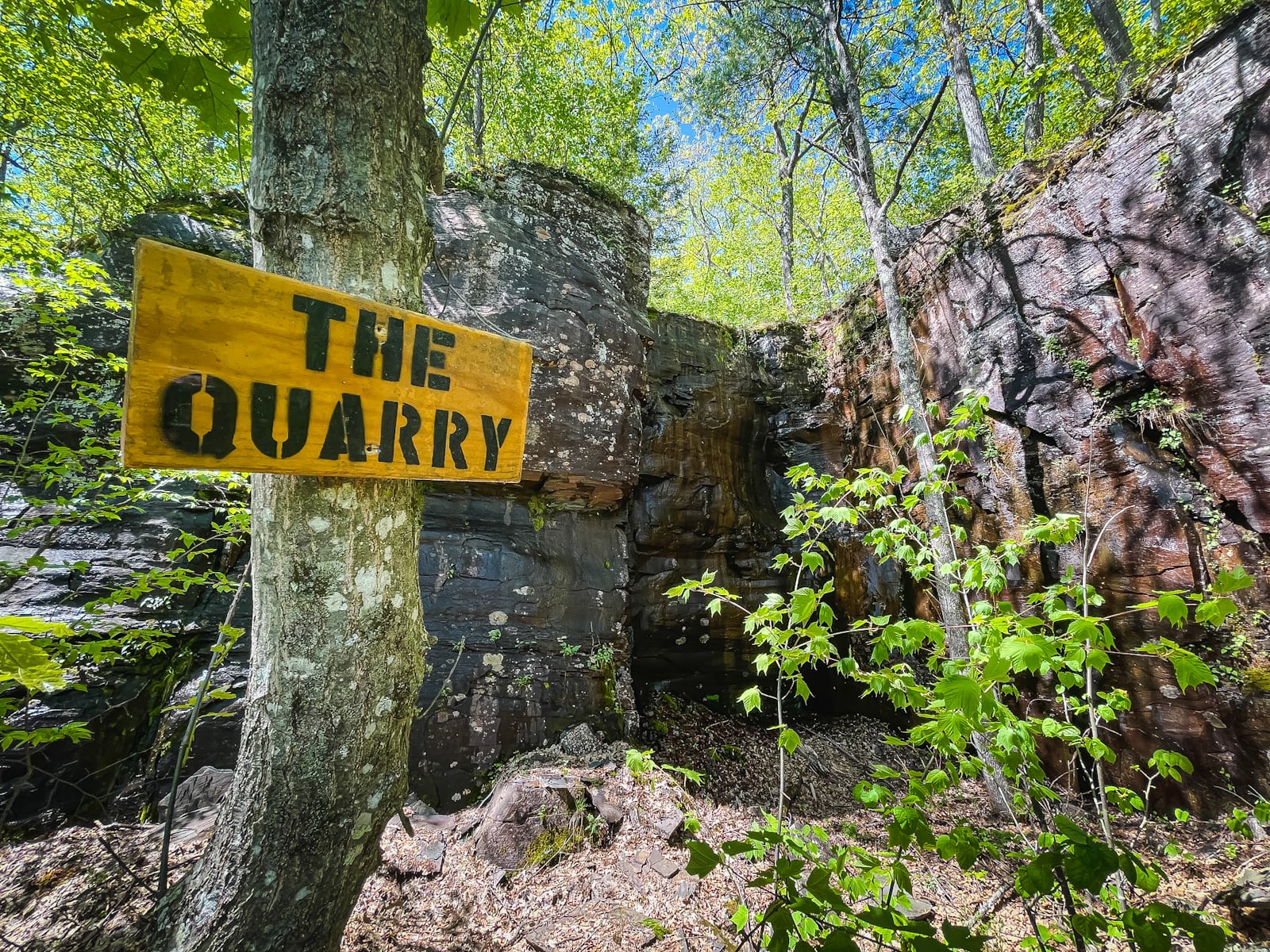 Trail sign for quarry
