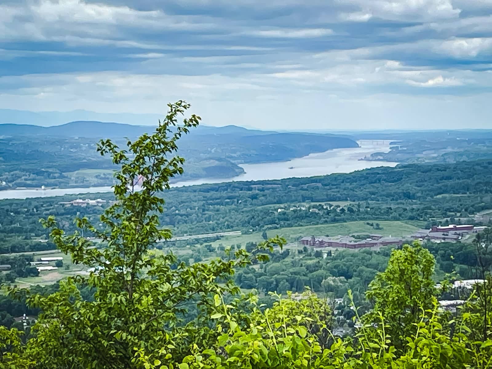 Hudson River view from Mount Beacon