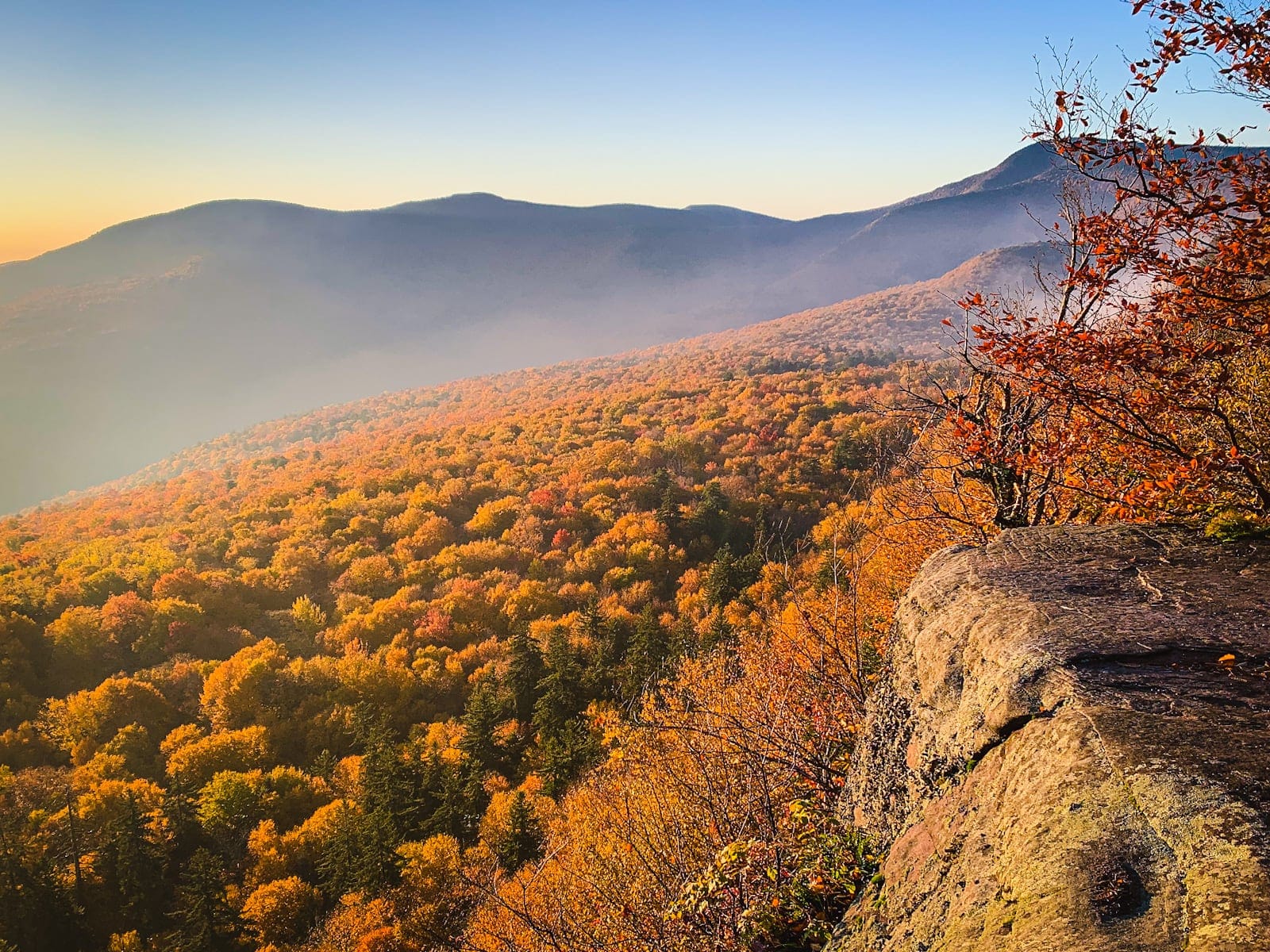 Giant Ledge Hiking Trail