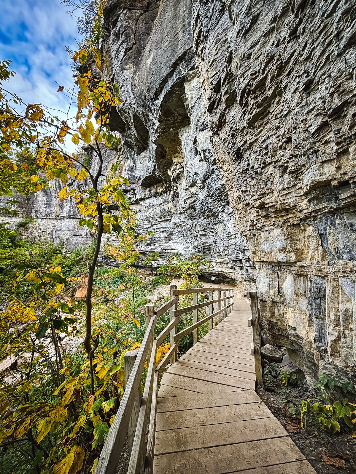 Indian Ladder Trail, Thacher State Park
