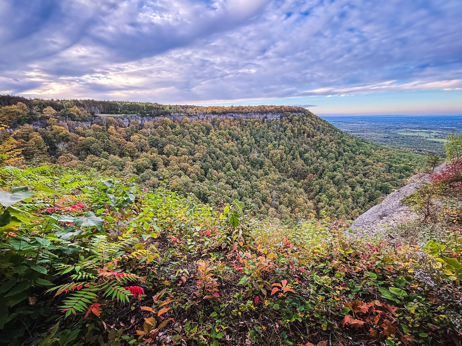 Indian Ladder Trail, Thacher State Park