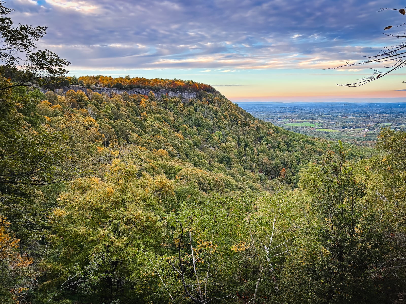 Indian Ladder Trail, Thacher State Park