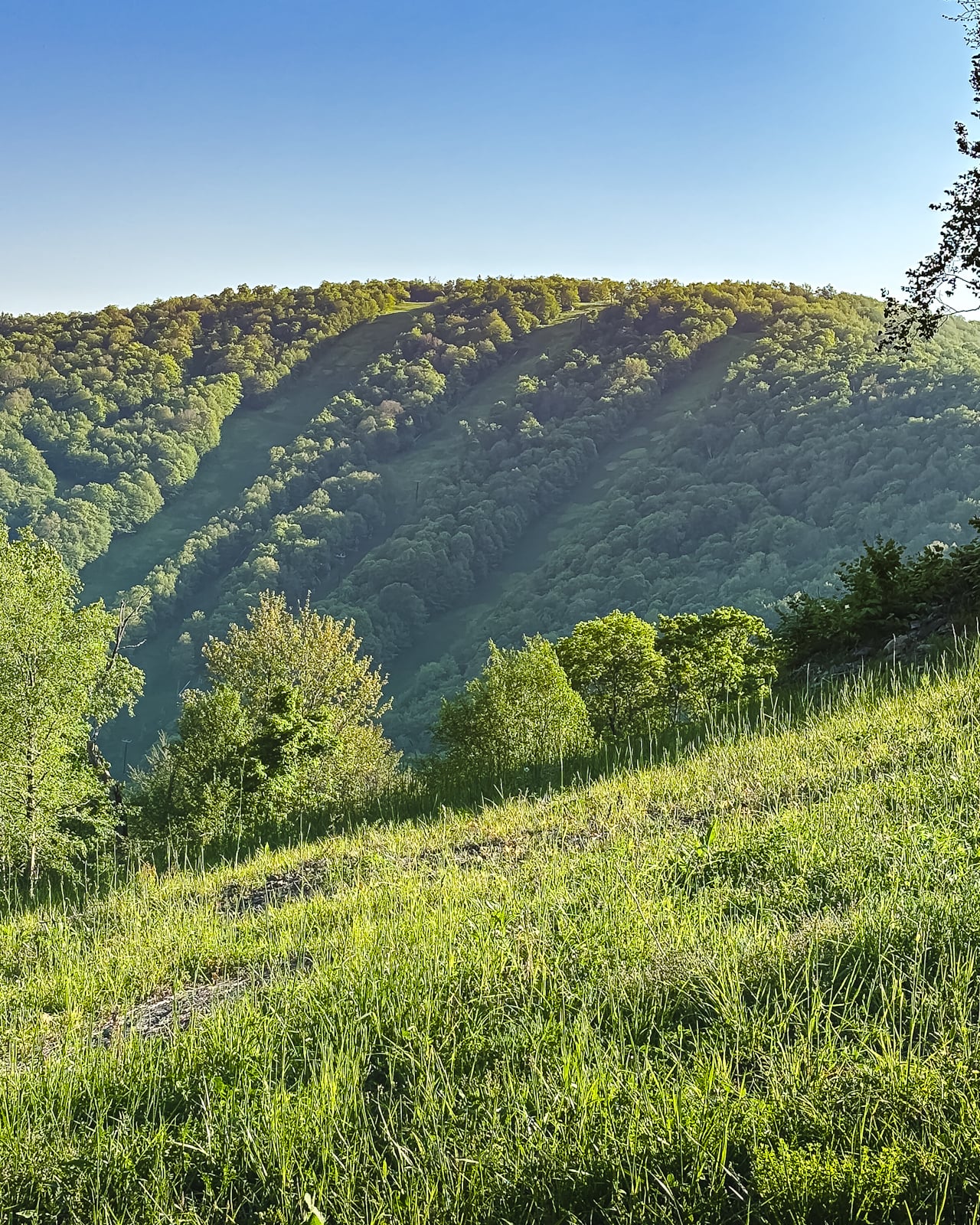 Ski runs on North Plattekill Mountain