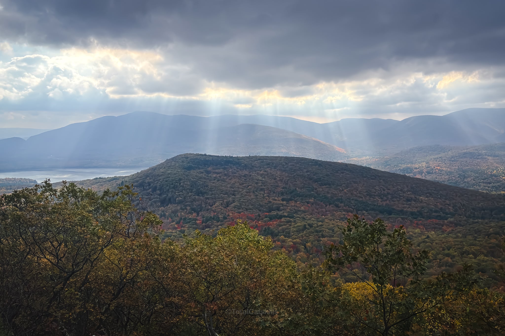 Catskills Fall Foliage 2025