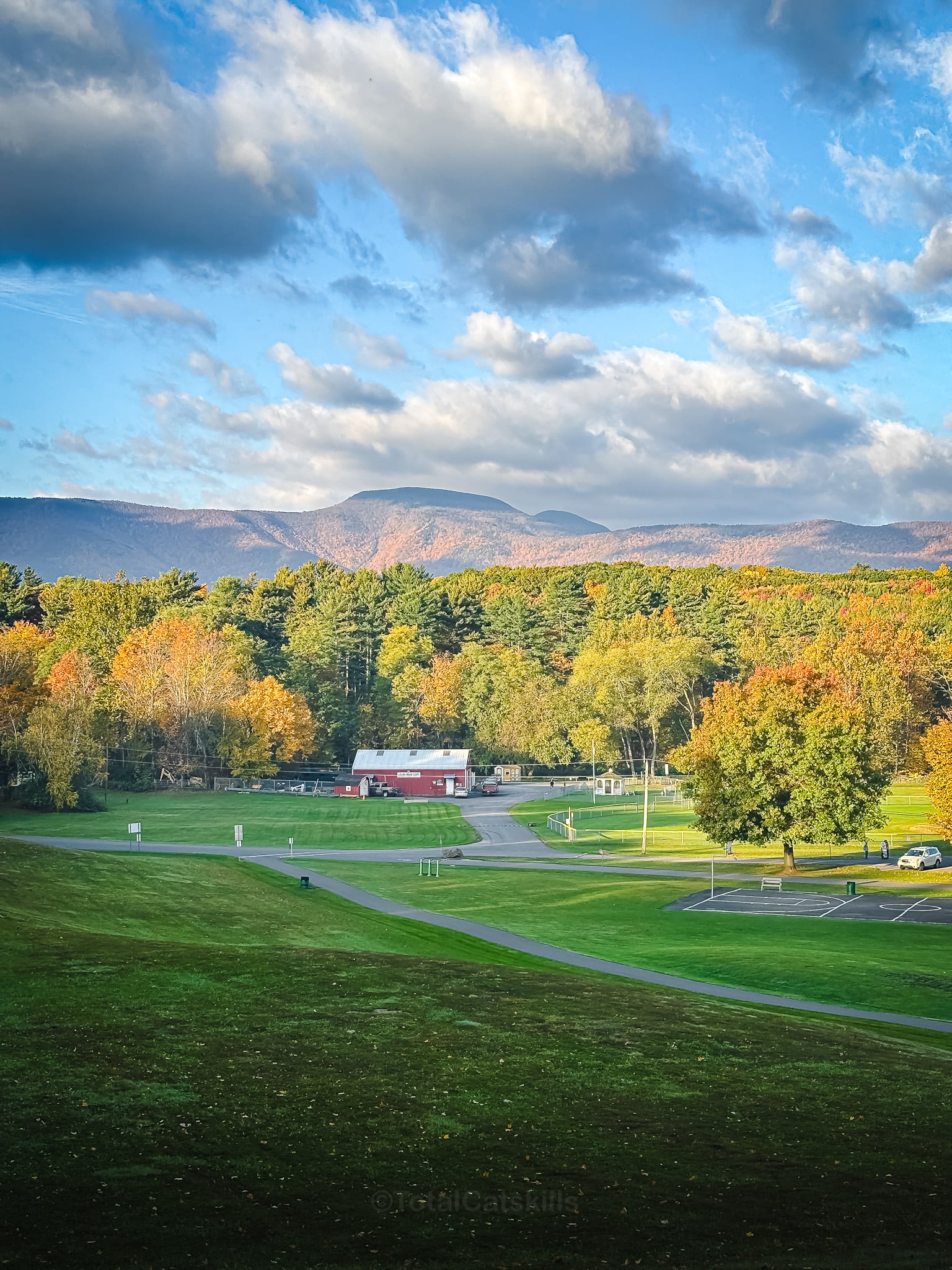 Catskills Fall Foliage 2026